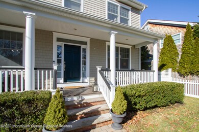 21 Bay St, Rumson