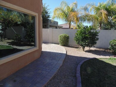 10860 E Roselle Ave Mesa, AZ  85212 030
