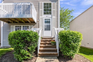 897 Symphony Dr unit 7123, Aurora, IL 60504 - photo 2