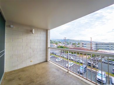 Alexander Arms Condominiums unit 306, Honolulu, HI 96826 - photo 4