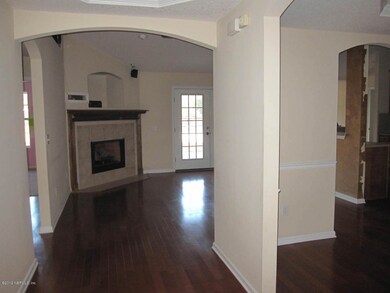 4104 Inglewood Dr, Middleburg, FL 32068 - photo 2