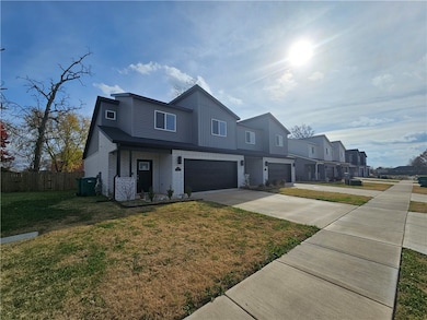 654 Sun Meadows Loop, Centerton, AR 72719 - photo 2