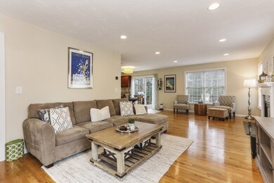 230 Daniels St, Franklin, MA 02038 - photo 3