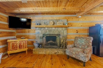 133 Granny Davis Way, Dandridge, TN 37725 - photo 7