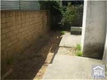 Small Enclosed Patio Yard