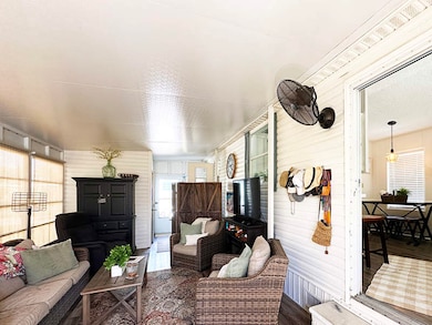 25501 Trost Blvd unit 6 15, Bonita Springs, FL 34135 - photo 3