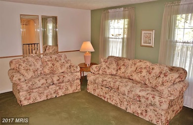 212 Compass Rd, Essex, MD 21221 - photo 7