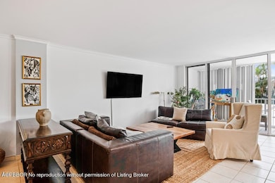 La Palma unit 208, Palm Beach, FL 33480 - photo 7