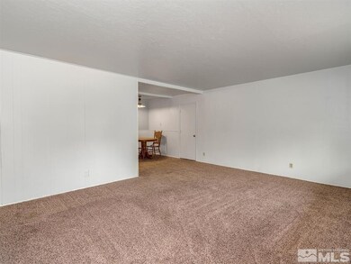 529 L St, Sparks, NV 89431 - photo 3