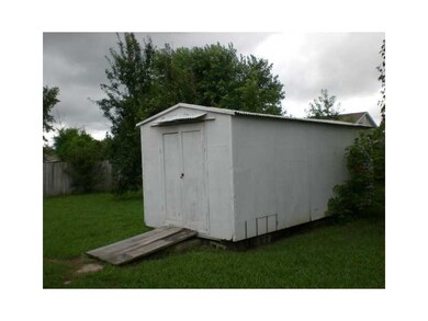 1049 S Emily Dr, Fayetteville, AR 72701 - photo 4