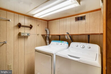 18 E C St, Brunswick, MD 21716 - photo 3