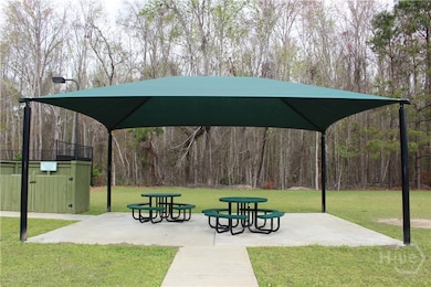 Community picnic area