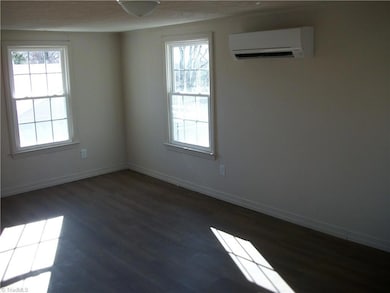 605-A & 605-B Grove St, Eden, NC 27288 - photo 6