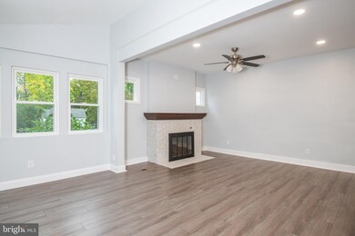 3228 Eisenbrown Rd, Reading, PA 19605 - photo 6