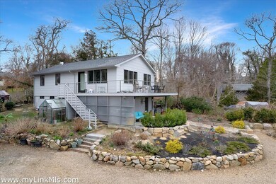 29 Dunham Ave, Vineyard Haven, MA 02568 - photo 4