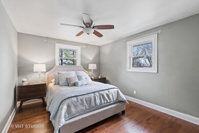 28W451 87th St, Naperville, IL 60564 - photo 3