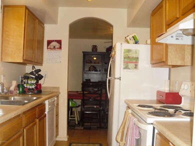 12 St Kitchen arched doorway