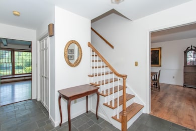 2823 Whitmyer Dr, Schenectady, NY 12309 - photo 6