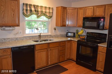 906 Chestnut Wood Ct, Chestnut Hill Cove, MD 21226 - photo 7