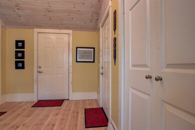 182 Holly Ln, Portsmouth, NH 03801 - photo 6