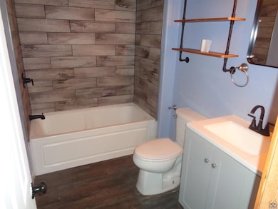 304 SE 44th Pkwy, Topeka, KS 66609 - photo 6