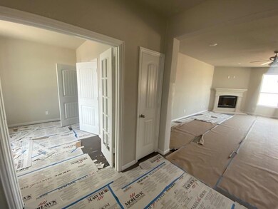 1041 Flagstone Dr, Weatherford, TX 76085 - photo 2