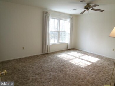 10207 Bignonia Dr, Laurel, MD 20708 - photo 5