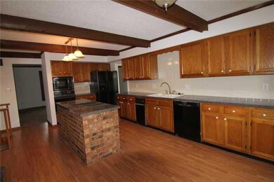 5108 Ashworth Rd, West Des Moines, IA 50266 - photo 6