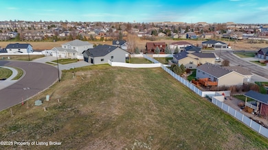 1760 Sunrise Dr, Dickinson, ND 58601 - photo 3