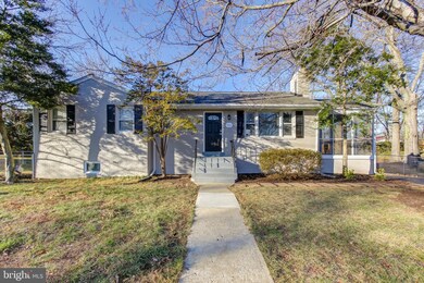 5806 Burgess Rd, District Heights, MD 20747 - photo 2