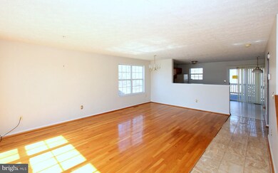 10416 Vista Gardens Dr, Bowie, MD 20720 - photo 4