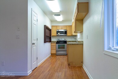 003 Kitchen-01