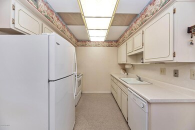 10175 W Thunderbird Blvd-large-010-014-K