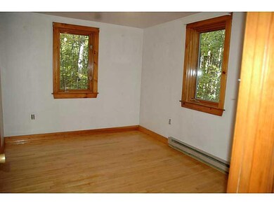 147 Valley Rd, Raymond, ME 04071 - photo 5