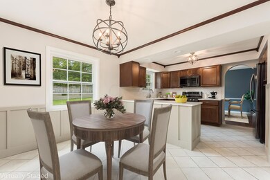 1631 Carrigallen Ln, Columbus, OH 43228 - photo 5