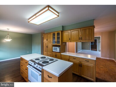 235 Spruce St, Denver, PA 17517 - photo 7