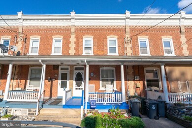 25 Elm St, Quakertown, PA 18951 - photo 2