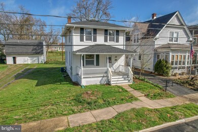 217 & 217 1/2 E Christian St, Wilmington, DE 19804 - photo 2