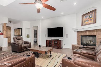 24909 W Red Robin Dr, Wittmann, AZ 85361 - photo 5