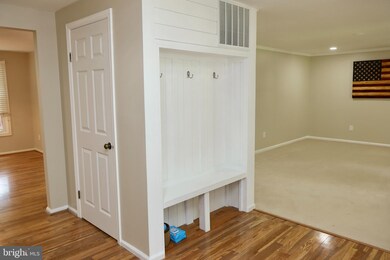 6310 Falling Brook Dr, Burke, VA 22015 - photo 6