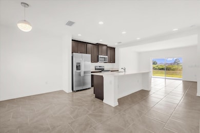 1108 Sand Torch Cir, Davenport, FL 33837 - photo 5