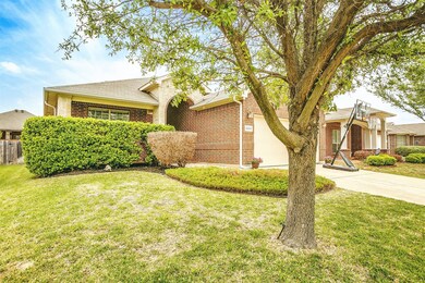 2222 Kaitlyn Dr, Weatherford, TX 76087 - photo 2