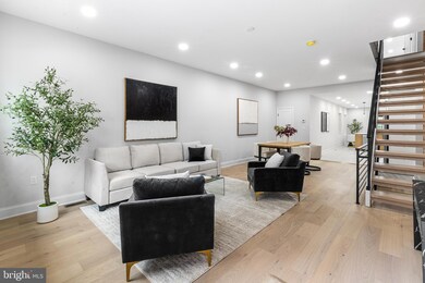 1604 S 8th St, Philadelphia, PA 19148 - photo 3