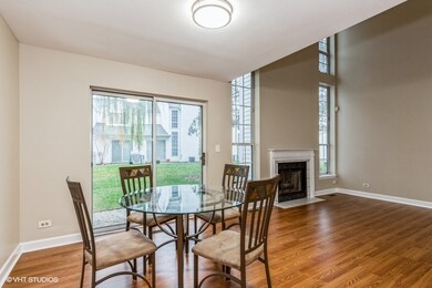 117 Pembroke Cir unit 3D, Lake Bluff, IL 60044 - photo 5