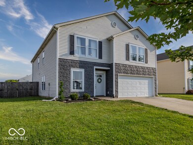 409 W Warrior Ct, Sheridan, IN 46069 - photo 2