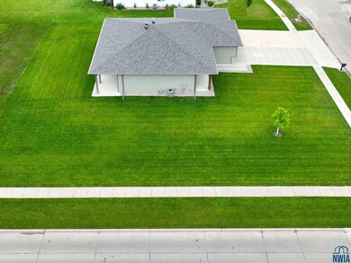 601 Topaz Dr, Sergeant Bluff, IA 51054 - photo 4