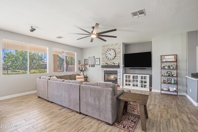 9619 E Linder-4