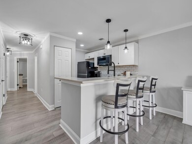 205 Westlake Ct unit 205, Niceville, FL 32578 - photo 4