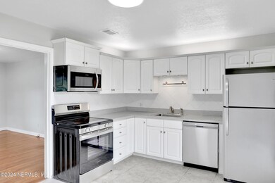 2776 Broward Rd, Jacksonville, FL 32218 - photo 7