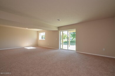 4253 Cloverfield Ct, Wayland, MI 49348 - photo 7